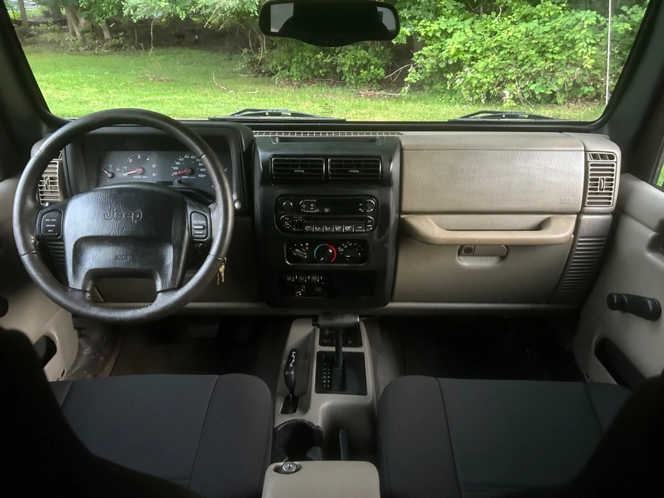 2004 Jeep TJ Wrangler - Image 14 of 31