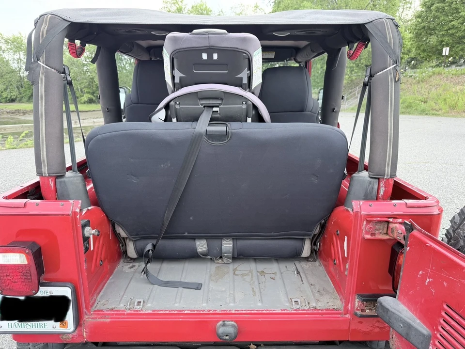 2004 Jeep TJ Wrangler - Image 11 of 17