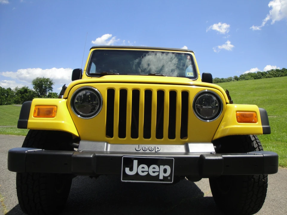 2004 Jeep TJ Wrangler - Image 24 of 31