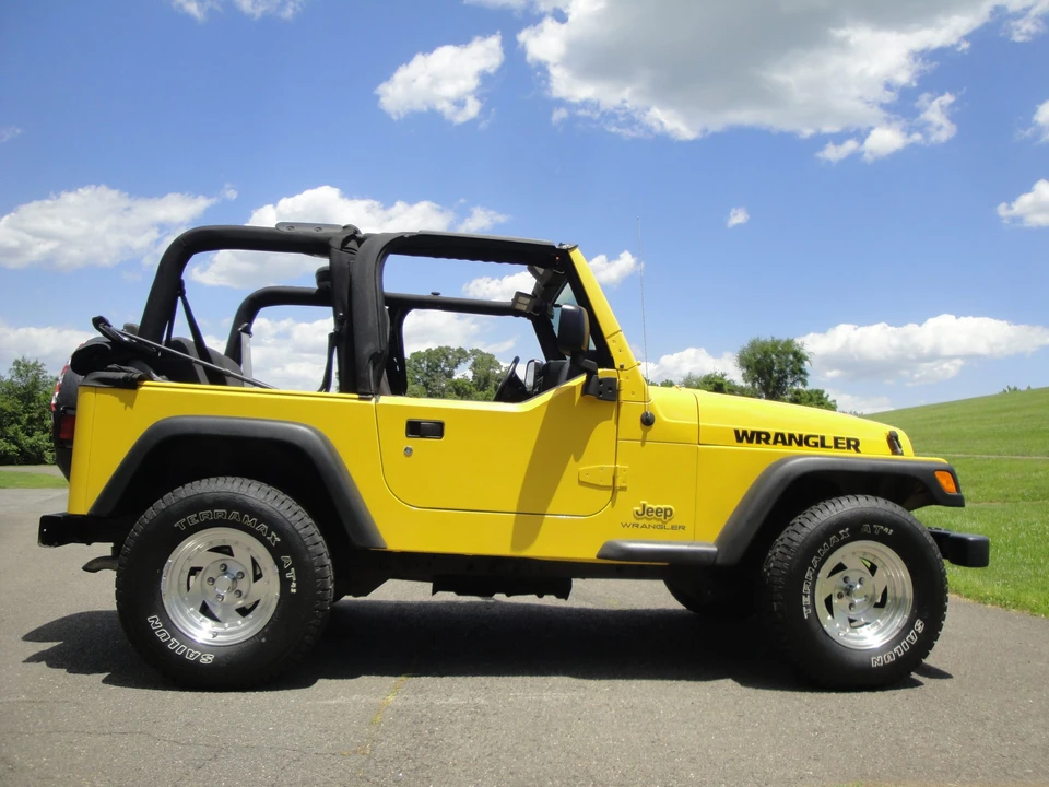 2004 Jeep TJ Wrangler - Image 18 of 31