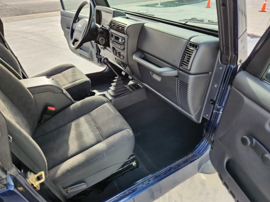 2004 Jeep TJ Wrangler - Image 7 of 12
