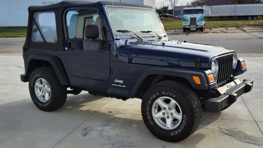 2004 Jeep TJ Wrangler - Image 4 of 12
