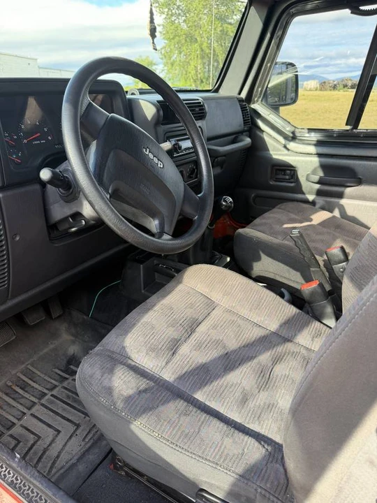 2004 Jeep TJ Wrangler - Image 6 of 12