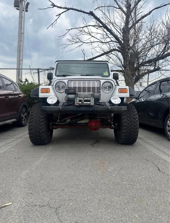 2004 Jeep TJ Wrangler - Image 15 of 18