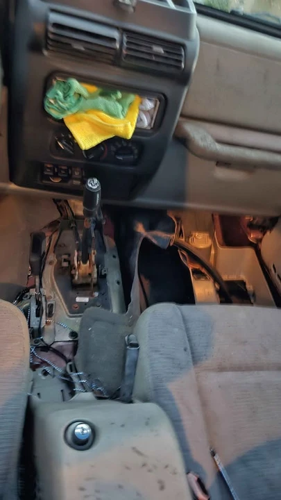 2004 Jeep TJ Wrangler - Image 13 of 20