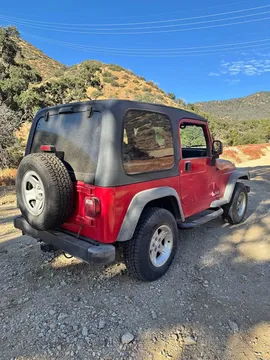 2004 Jeep Wrangler SE Sport Utility 2D