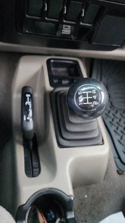 2004 Jeep TJ Wrangler - Image 18 of 27