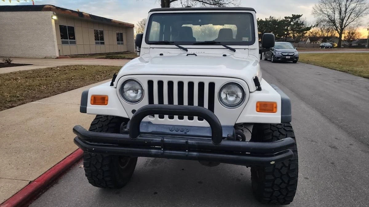 2004 Jeep TJ Wrangler - Image 2 of 21