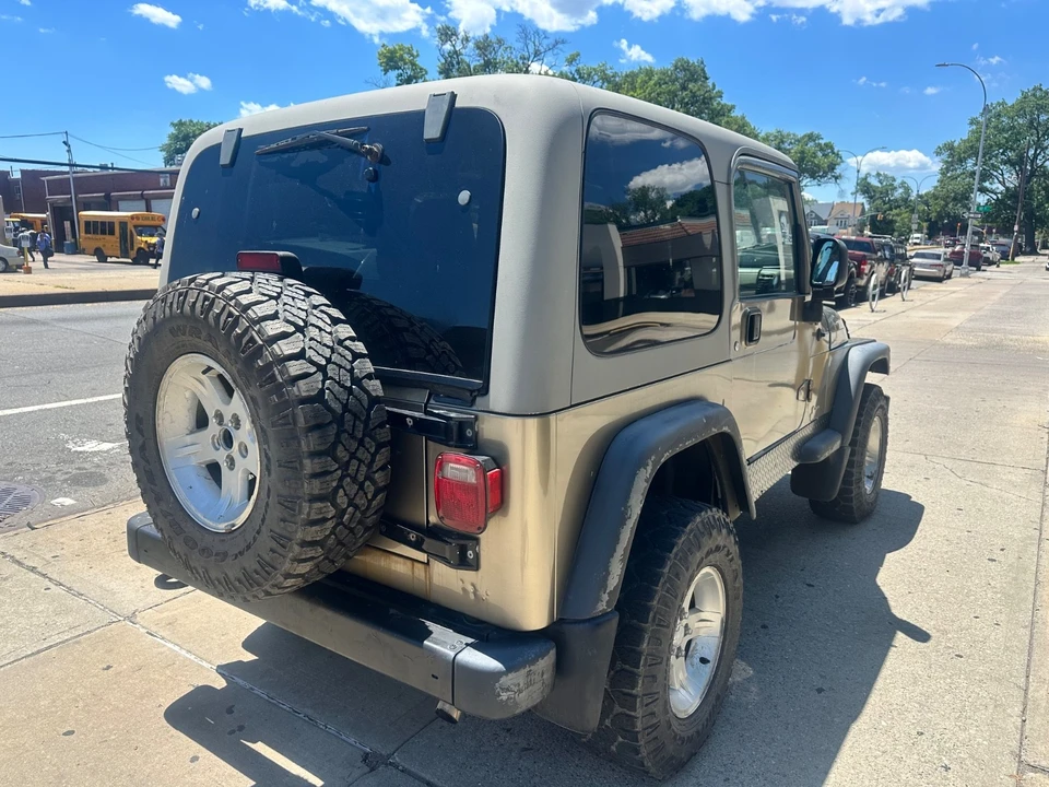2004 Jeep TJ Wrangler - Image 25 of 31
