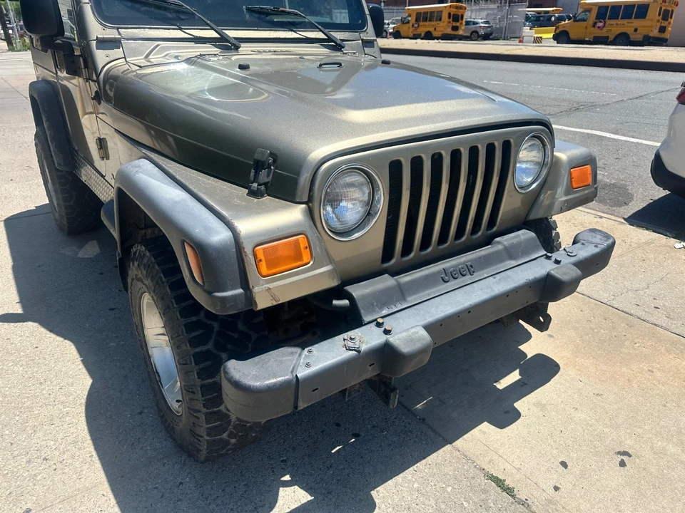 2004 Jeep TJ Wrangler - Image 9 of 31