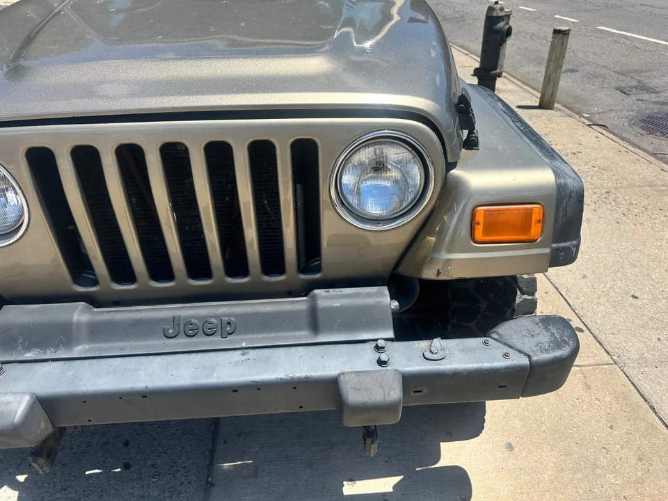 2004 Jeep TJ Wrangler - Image 10 of 31