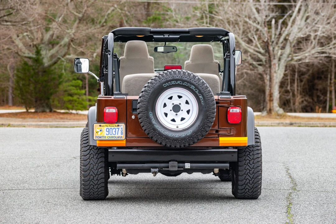 2004 Jeep TJ Wrangler - Image 18 of 31