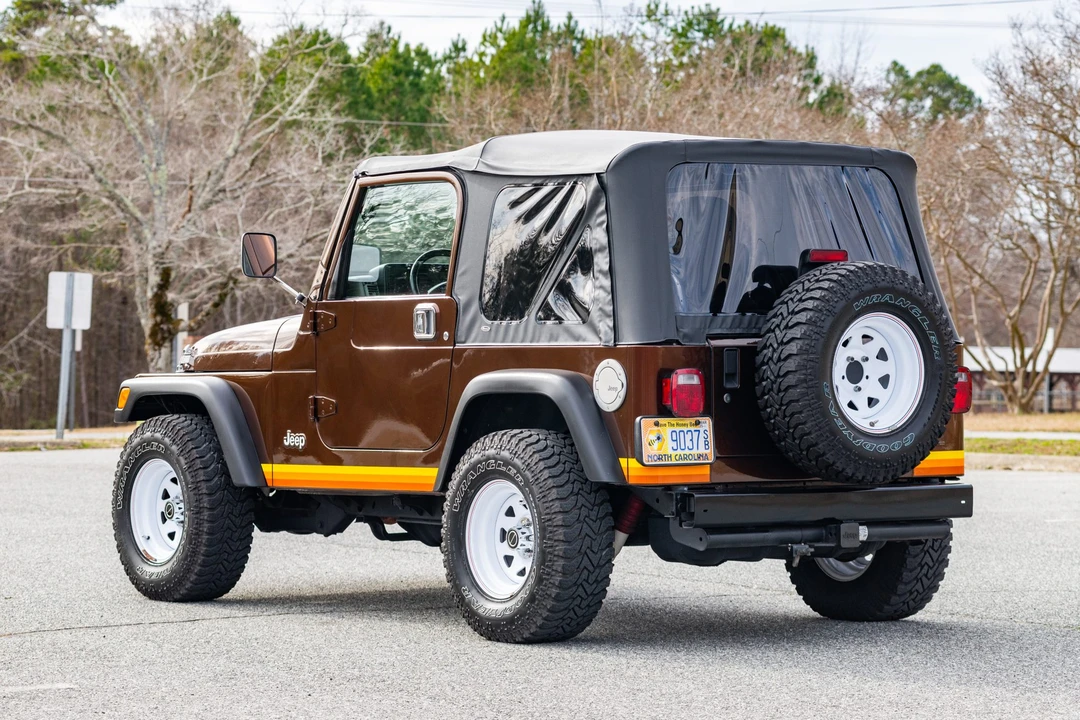 2004 Jeep TJ Wrangler - Image 4 of 31