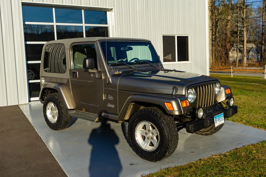 2004 Jeep TJ Wrangler - Image 9 of 31