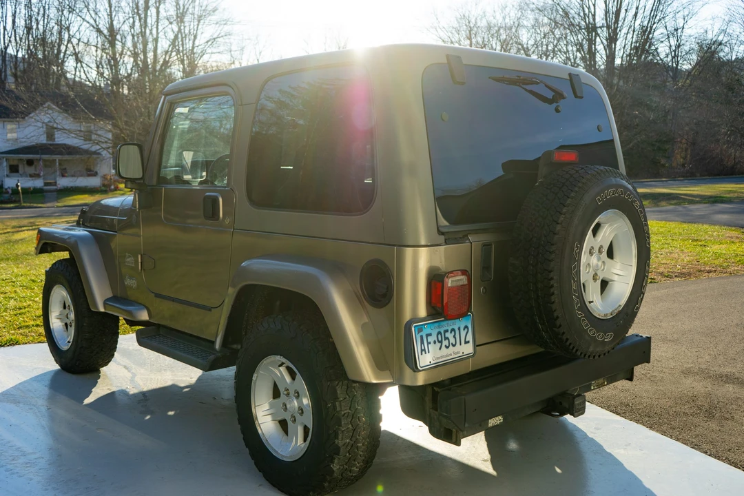 2004 Jeep TJ Wrangler - Image 26 of 31