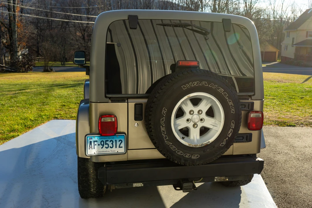 2004 Jeep TJ Wrangler - Image 24 of 31