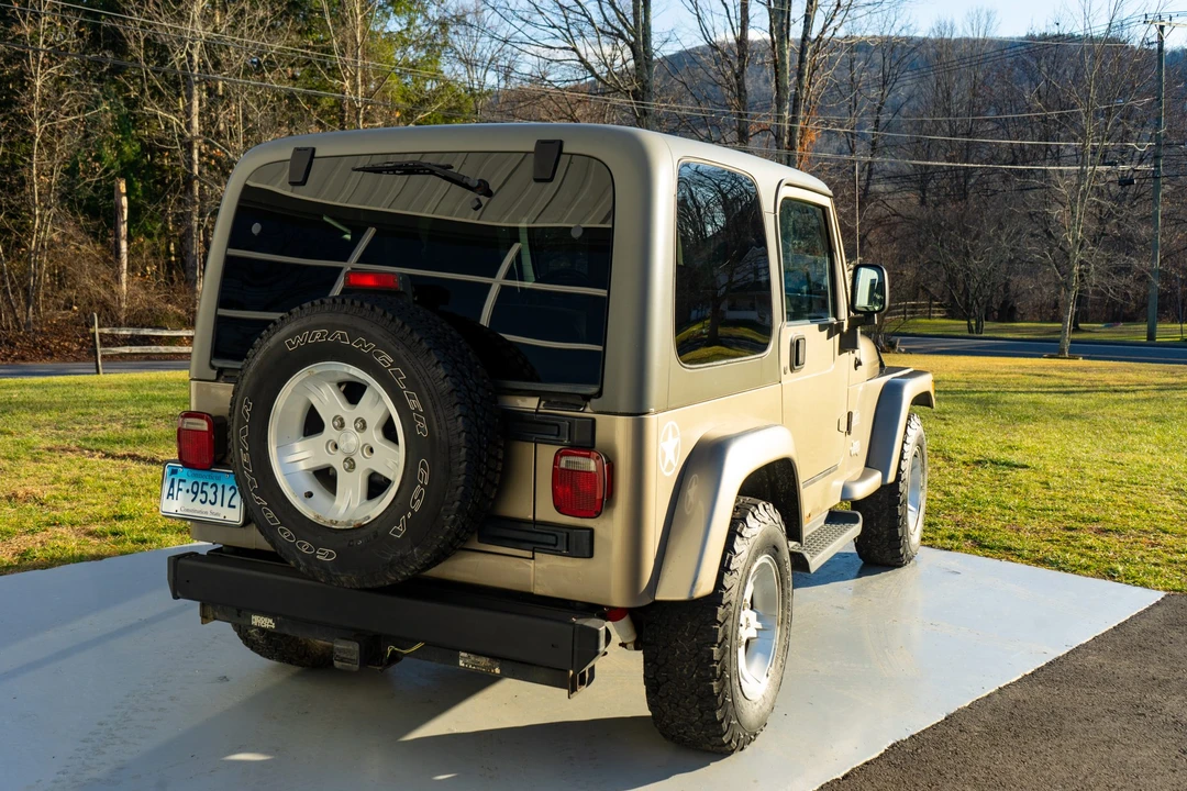 2004 Jeep TJ Wrangler - Image 21 of 31