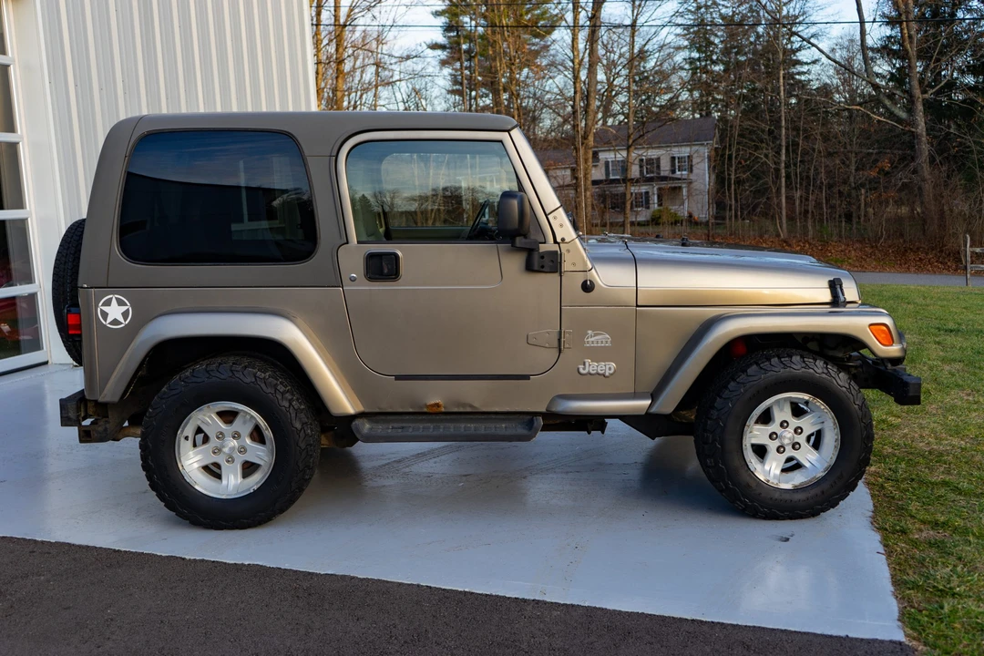 2004 Jeep TJ Wrangler - Image 13 of 31