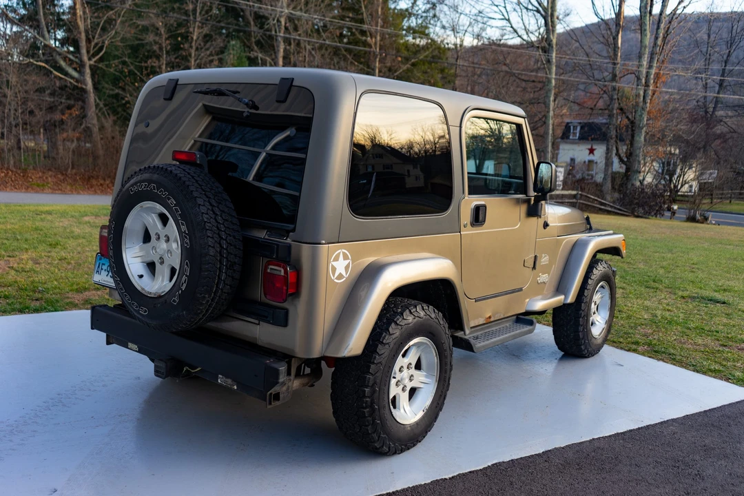 2004 Jeep TJ Wrangler - Image 18 of 31