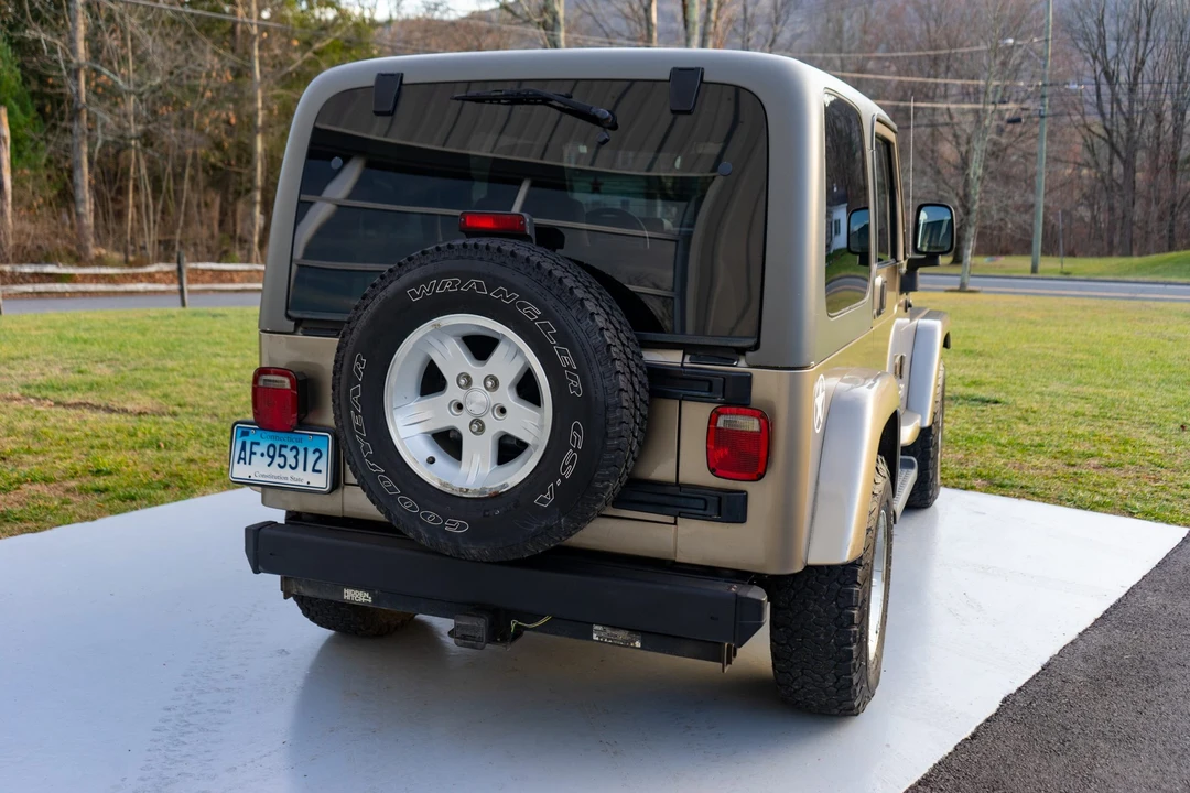 2004 Jeep TJ Wrangler - Image 22 of 31