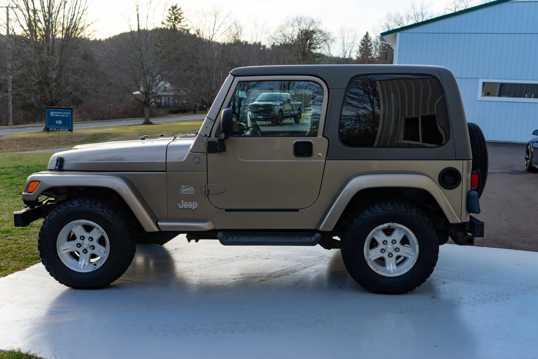 2004 Jeep TJ Wrangler - Image 29 of 31