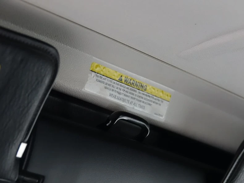 2004 Jeep TJ Wrangler - Image 24 of 31