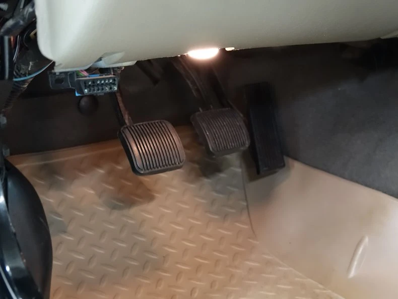 2004 Jeep TJ Wrangler - Image 22 of 31