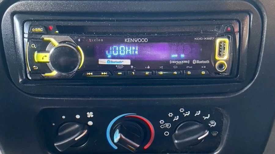 2004 Jeep TJ Wrangler - Image 5 of 17