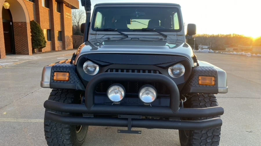 2004 Jeep TJ Wrangler - Image 13 of 17