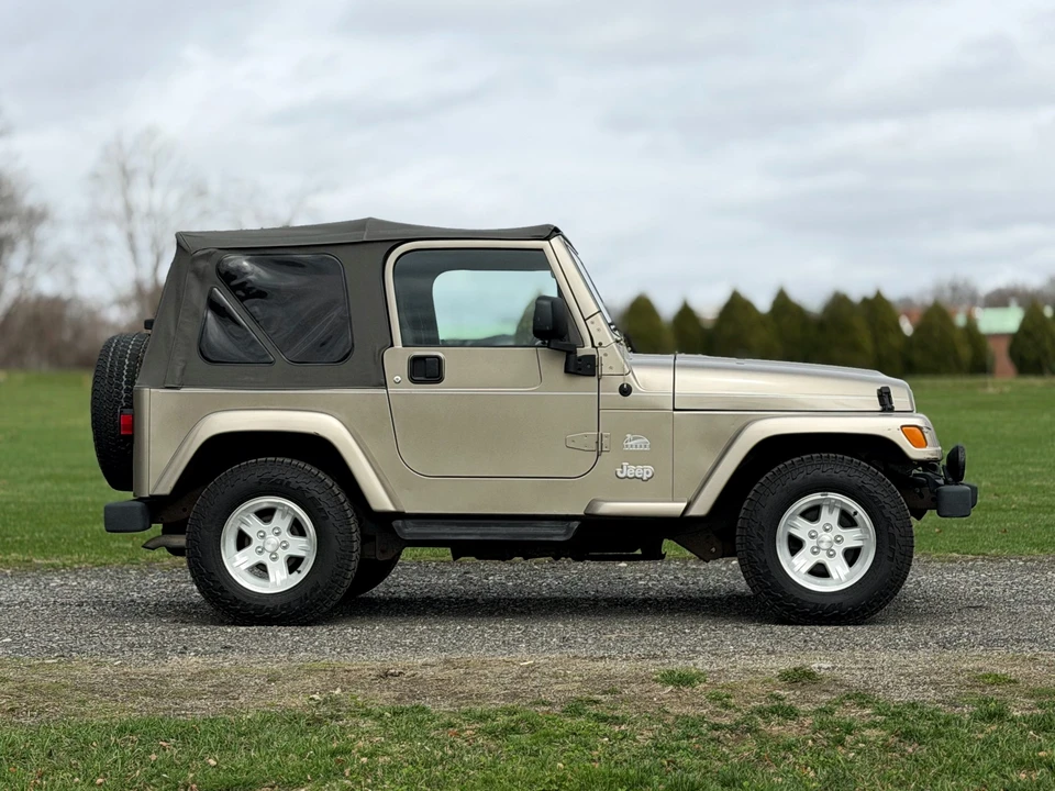2004 Jeep TJ Wrangler - Image 24 of 31
