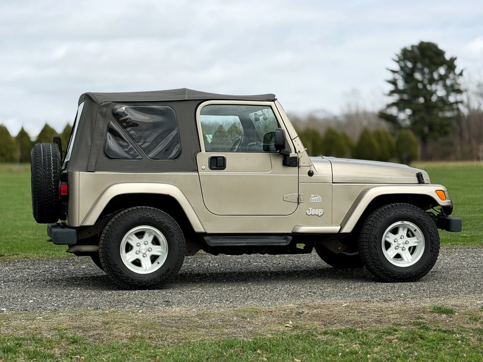 2004 Jeep TJ Wrangler - Image 22 of 31