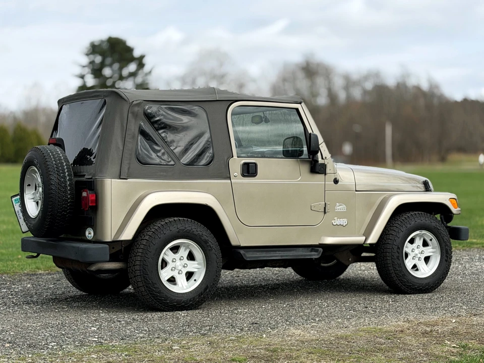 2004 Jeep TJ Wrangler - Image 20 of 31