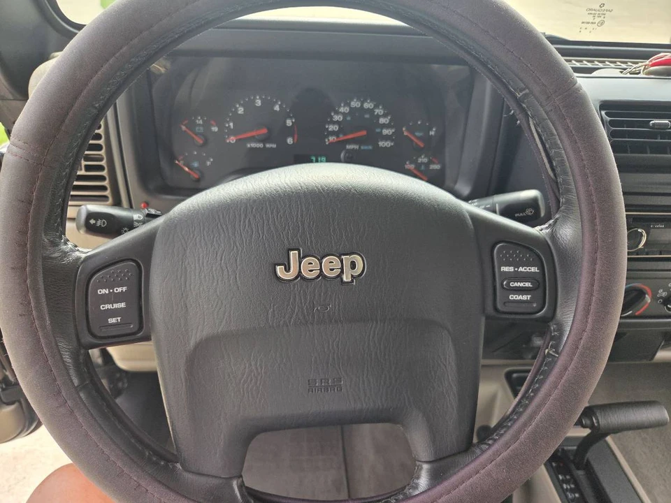 2004 Jeep TJ Wrangler - Image 15 of 18