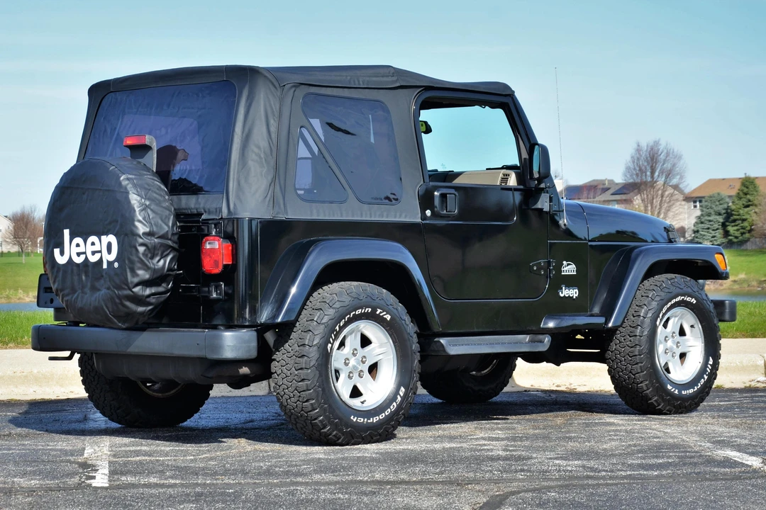 2004 Jeep TJ Wrangler - Image 4 of 5