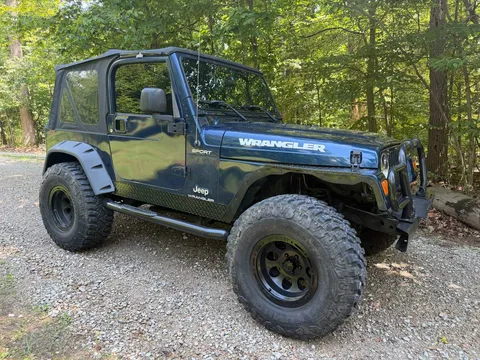 2004 Jeep Wrangler Sahara 4x4