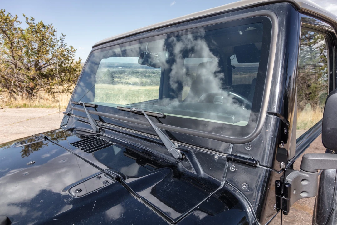 2004 Jeep TJ Wrangler - Image 19 of 31