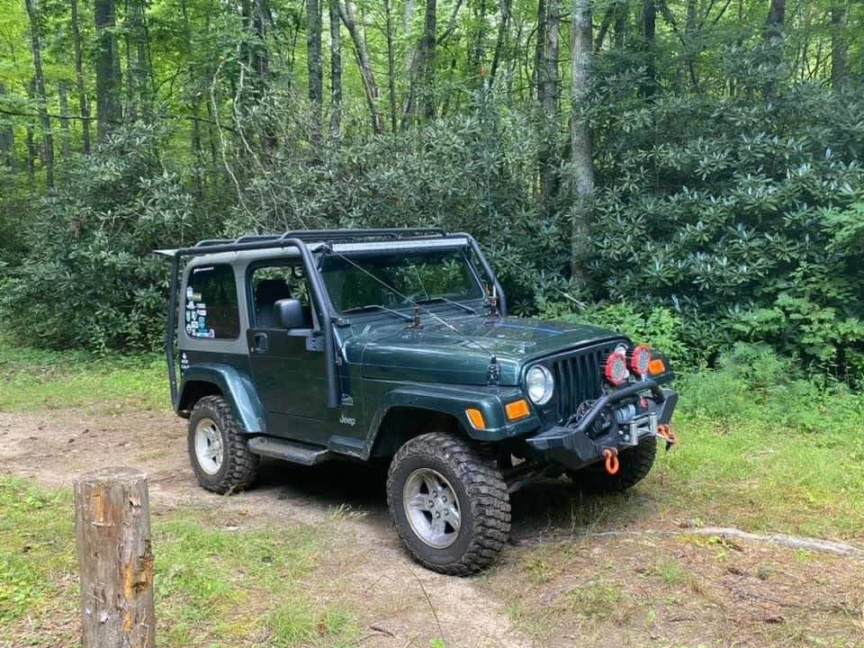 2004 Jeep TJ Wrangler - Image 5 of 5