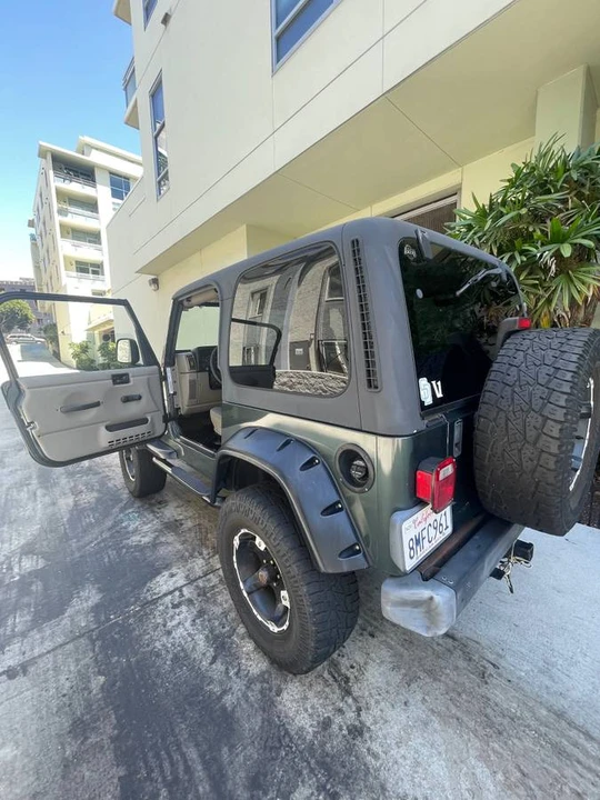 2004 Jeep TJ Wrangler - Image 2 of 15