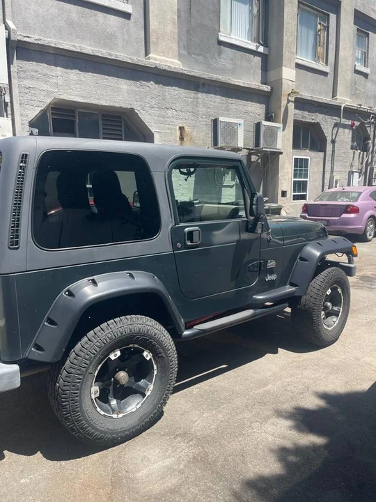 2004 Jeep TJ Wrangler - Image 4 of 15