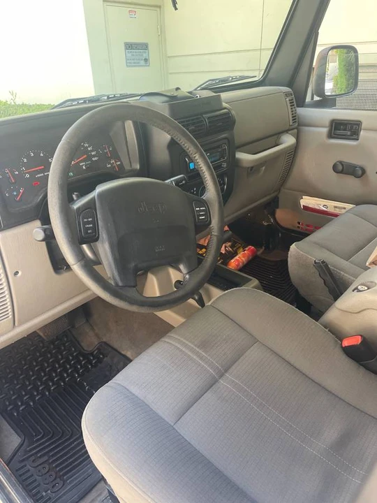2004 Jeep TJ Wrangler - Image 14 of 15