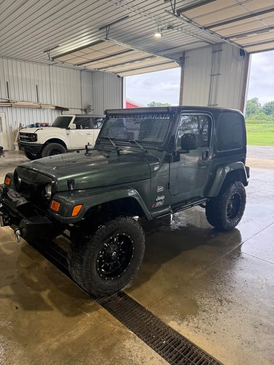 2004 Jeep TJ Wrangler - Image 2 of 6