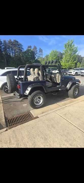 2004 Jeep TJ Wrangler - Image 3 of 5