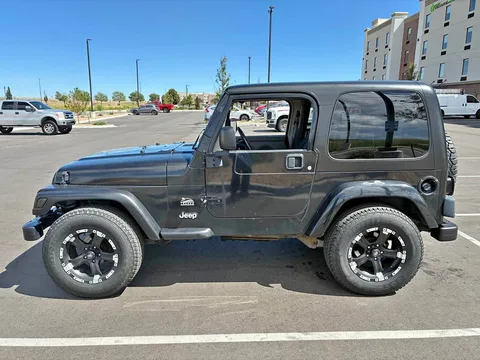 2004 Jeep Wrangler Sahara Sport Utility 2D