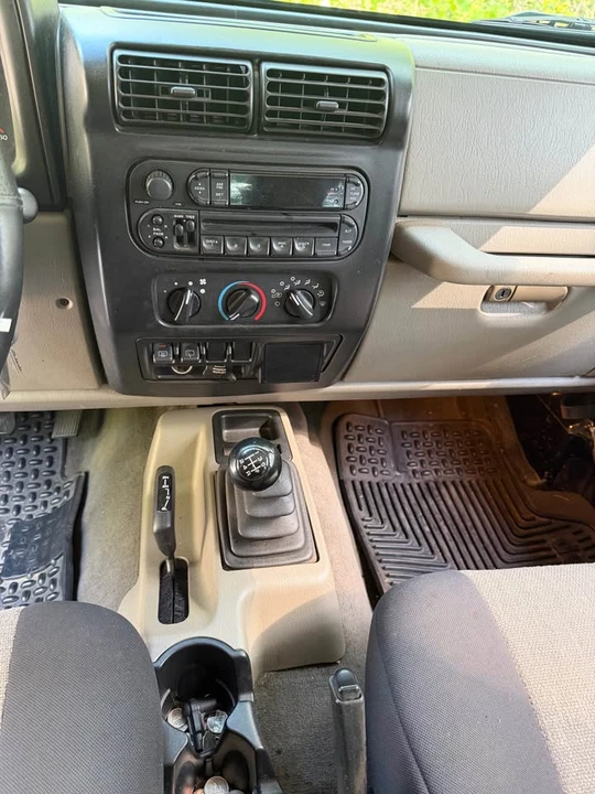 2004 Jeep TJ Wrangler - Image 4 of 9