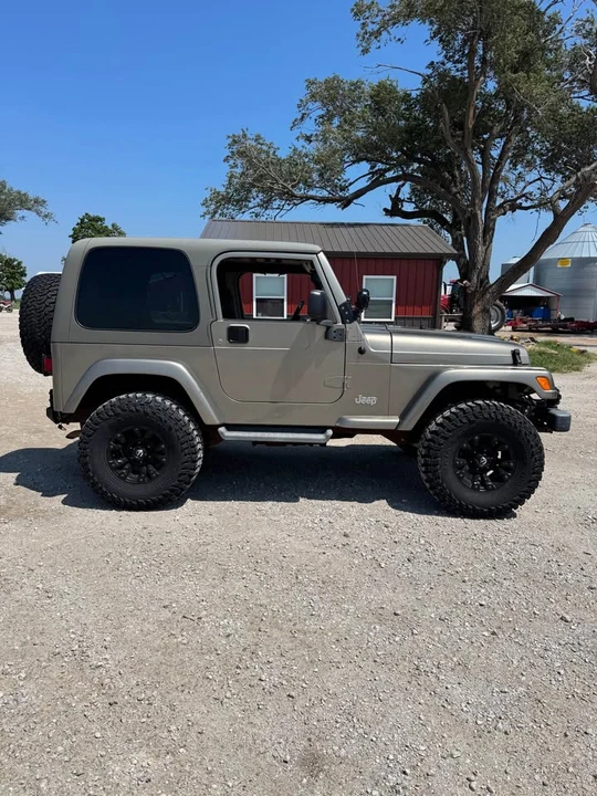 2004 Jeep TJ Wrangler - Image 4 of 17