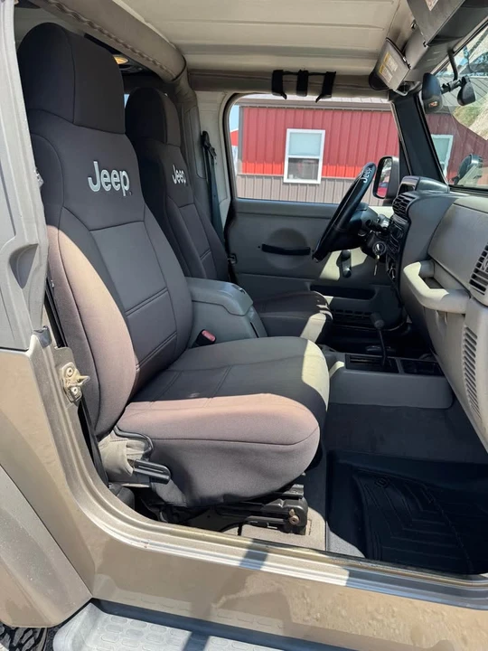 2004 Jeep TJ Wrangler - Image 14 of 17
