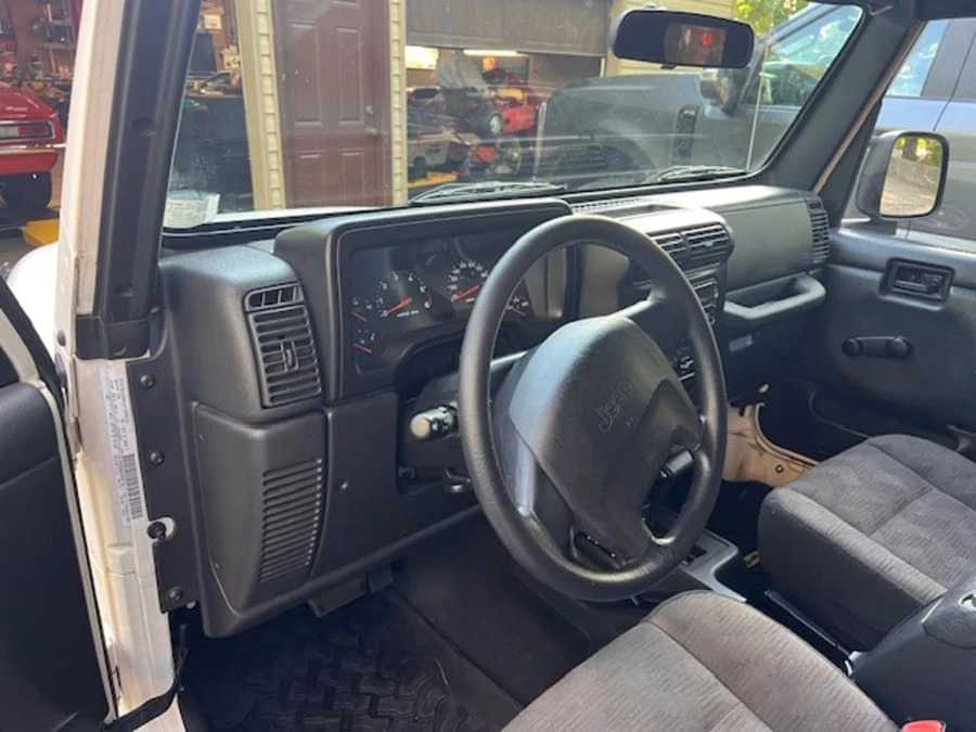 2004 Jeep TJ Wrangler - Image 14 of 17