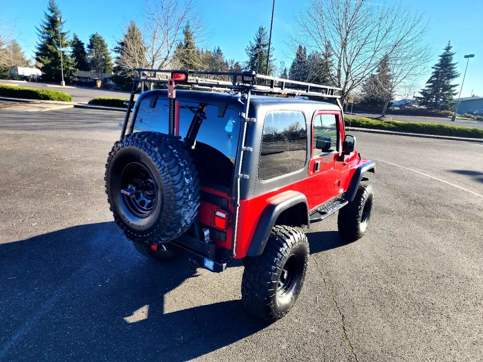 2004 Jeep TJ Wrangler - Image 25 of 31
