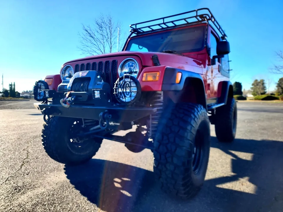 2004 Jeep TJ Wrangler - Image 2 of 31