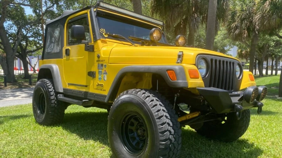 2004 Jeep TJ Wrangler - Image 9 of 12